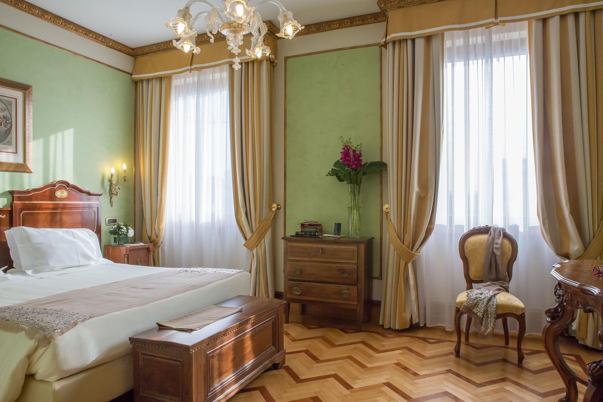 Due Torri Hotel Верона Екстериор снимка