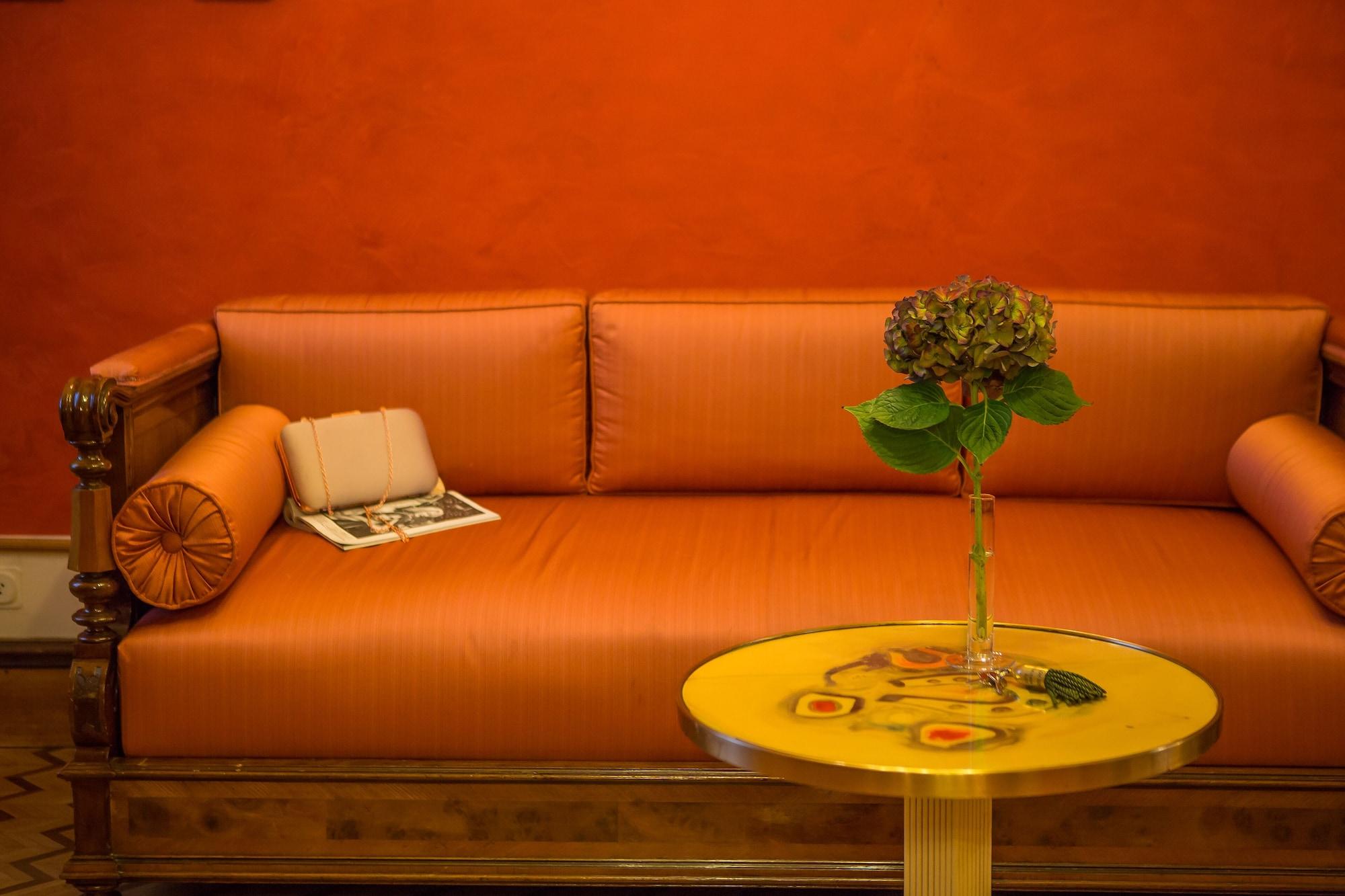 Due Torri Hotel Верона Екстериор снимка