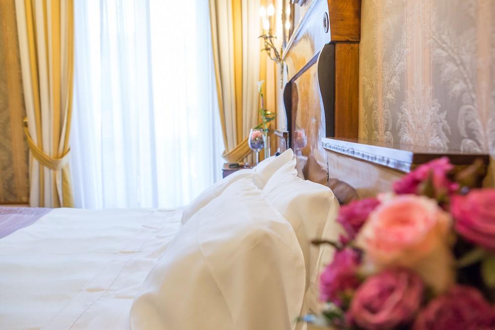 Due Torri Hotel Верона Екстериор снимка