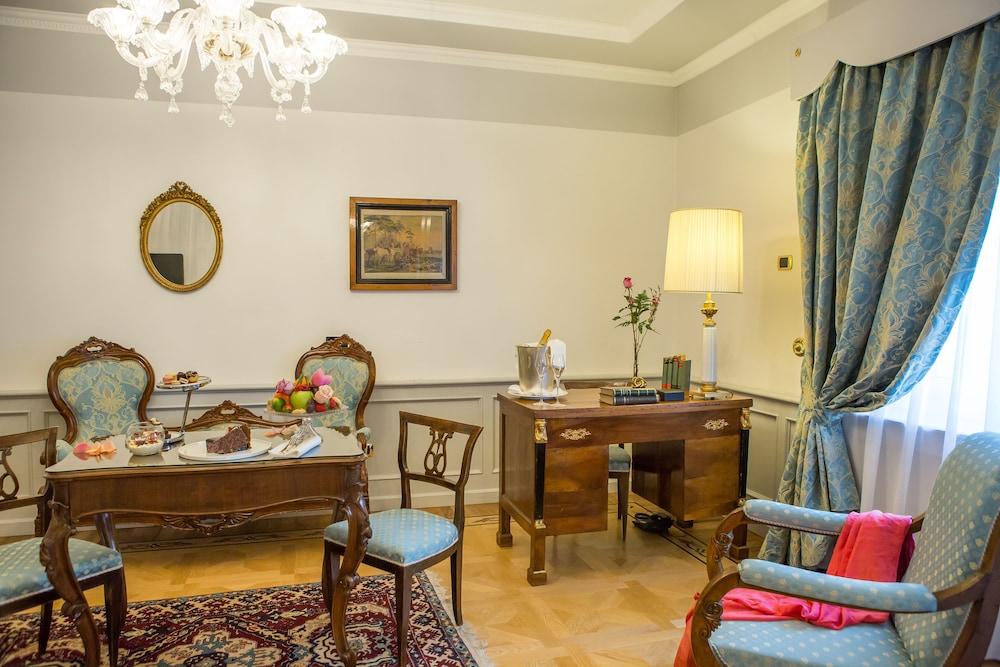 Due Torri Hotel Верона Екстериор снимка