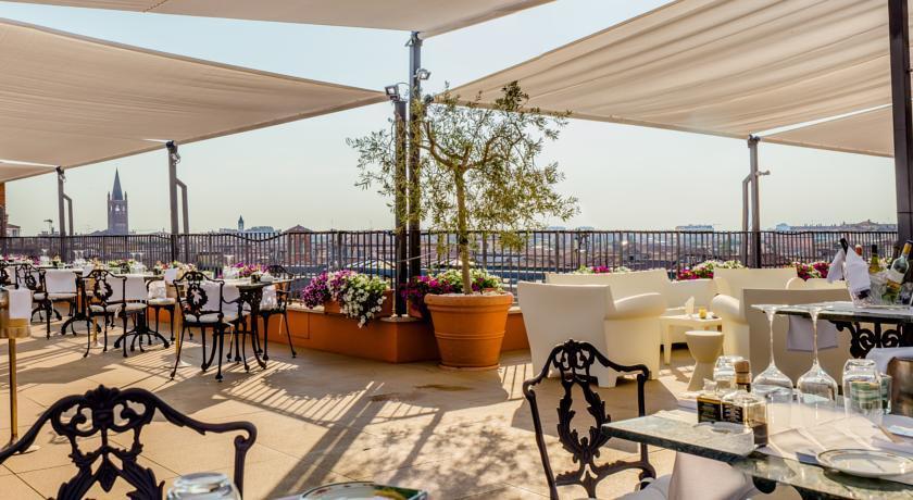 Due Torri Hotel Верона Екстериор снимка