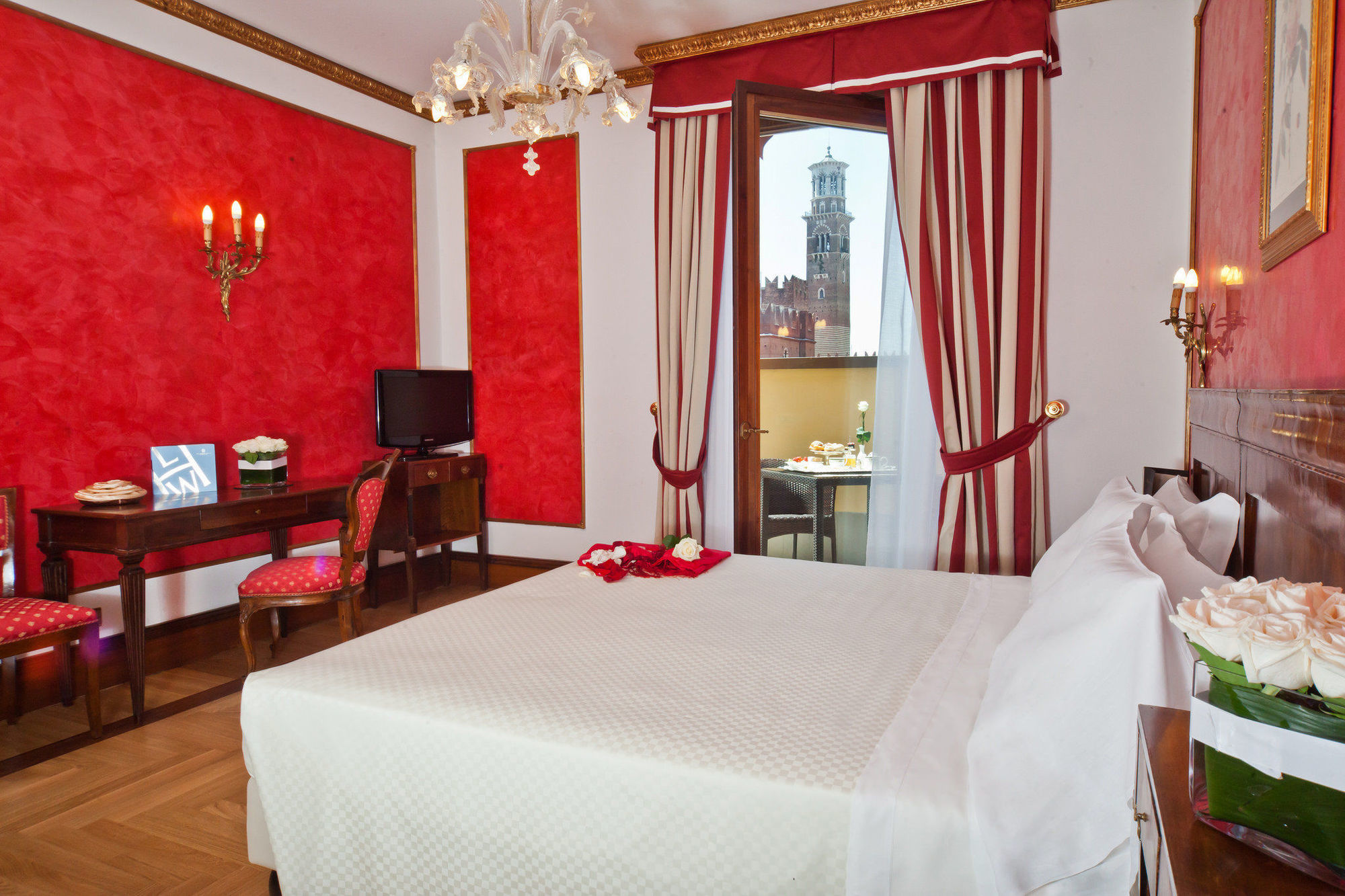 Due Torri Hotel Верона Екстериор снимка