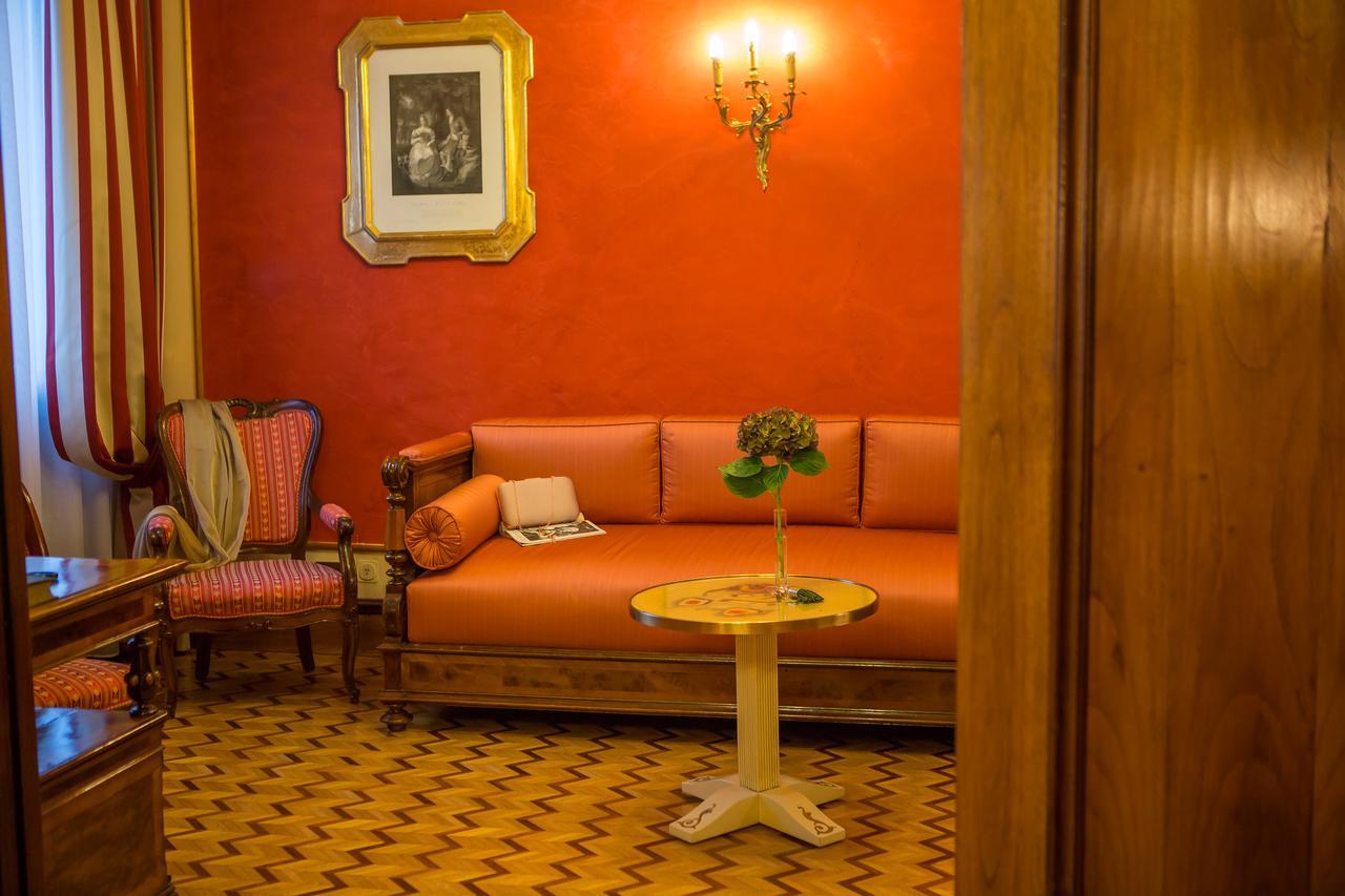 Due Torri Hotel Верона Екстериор снимка